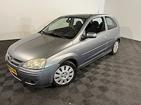 Opel corsa 1.2-16v silverline, 38-tf-fb