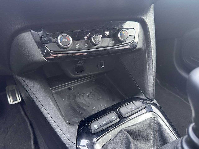 Opel corsa 1.2 gs line; h-266-dt - afbeelding 12 van  16