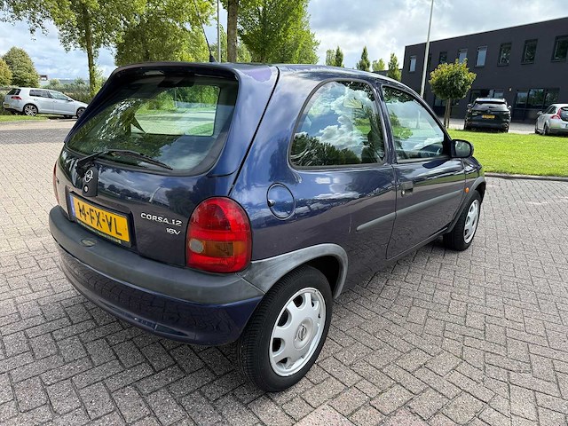 Opel corsa 1.2i-16v strada, 14-fx-vl - afbeelding 8 van  13