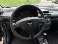 Opel corsa 1.2i-16v strada, 14-fx-vl - afbeelding 2 van  15