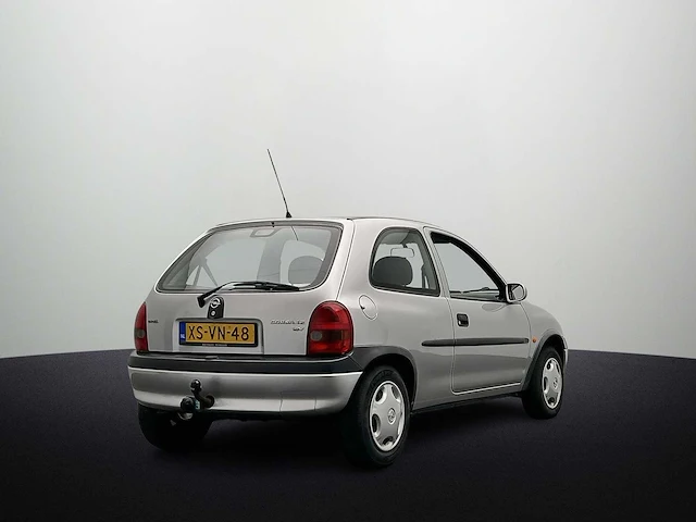 Opel corsa 1.2i-16v strada 1999 | xs-vn-48 - afbeelding 31 van  32
