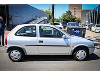 Opel corsa 1.2i-16v strada 68-dg-fh - afbeelding 6 van  12