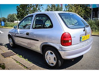 Opel corsa 1.2i-16v strada 68-dg-fh - afbeelding 8 van  12
