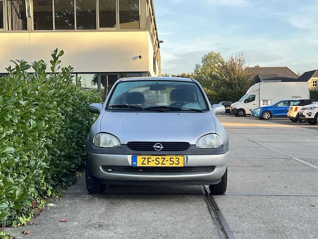 Opel corsa 1.2i-16v strada | zf-sz-53 - afbeelding 7 van  22