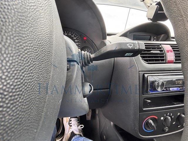 Opel corsa 1.2i xep 16v essentia,2005 - afbeelding 11 van  35