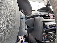 Opel corsa 1.2i xep 16v essentia,2005 - afbeelding 11 van  35