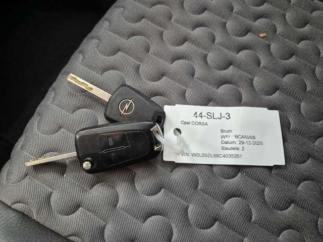 Opel corsa 1.3 cdti ecoflex s/s cosmo 2011 | 44-slj-3 - afbeelding 1 van  10