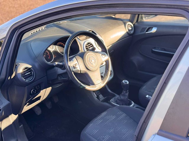 Opel corsa 1.3 cdti ecoflex s/s edition, 43-rtp-3 - afbeelding 15 van  15
