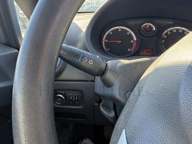 Opel corsa 1.3 cdti essentia dpf, 2013 - afbeelding 6 van  37