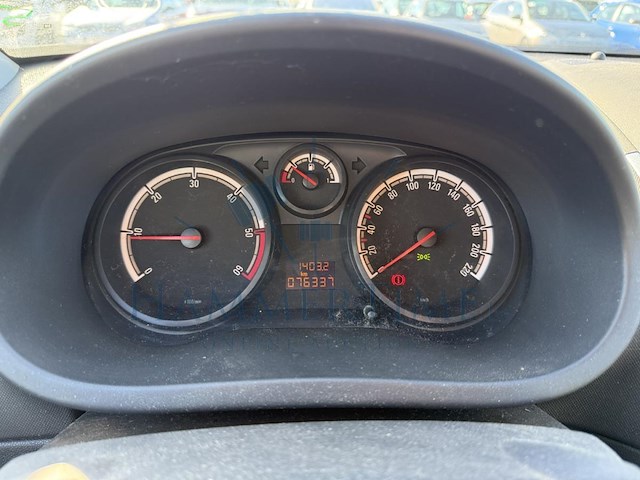 Opel corsa 1.3 cdti essentia dpf, 2013 - afbeelding 37 van  37