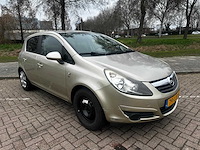 Opel corsa 1.4 16v '111' edition, 79-ldp-5 - afbeelding 13 van  19
