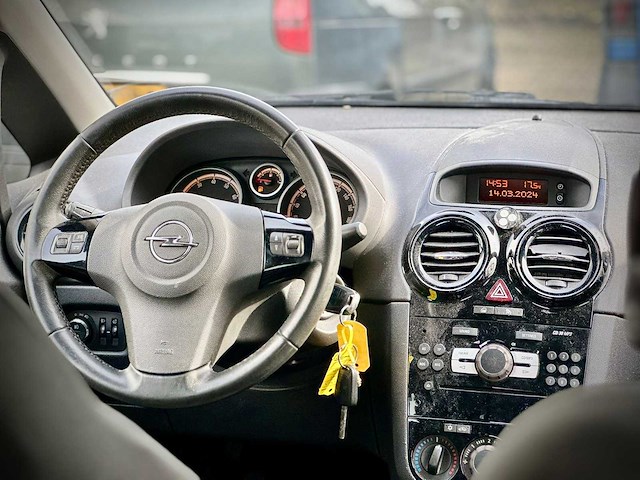 Opel corsa 1.4 16v 111 edition lpg, 29lrl9 - afbeelding 10 van  16