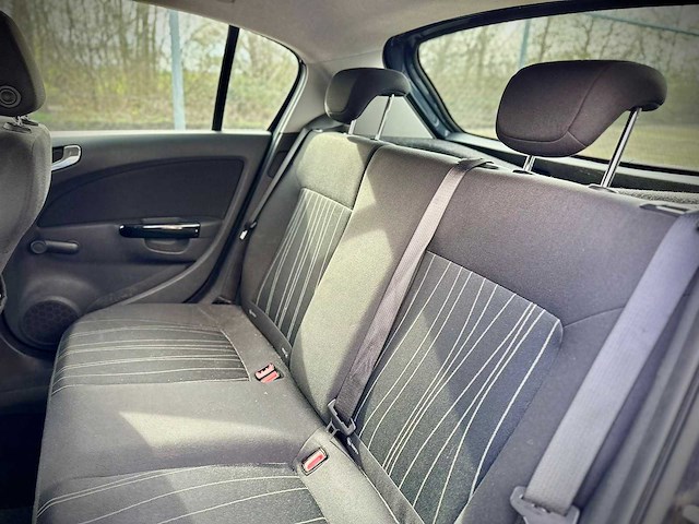 Opel corsa 1.4 16v 111 edition lpg, 29lrl9 - afbeelding 15 van  16