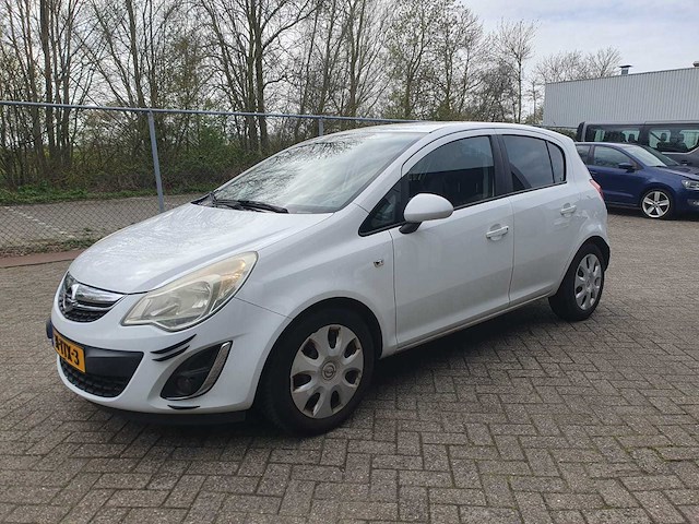 Opel corsa 1.4 16v anniversary edition, 31-ttx-3 - afbeelding 1 van  10