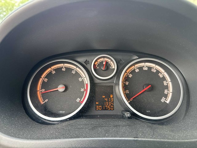 Opel corsa 1.4-16v color edition 2011 | 93-rkx-5 - afbeelding 2 van  24