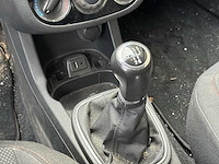 Opel corsa 1.4-16v color edition 2011 | 93-rkx-5 - afbeelding 8 van  24