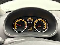 Opel corsa 1.4-16v color edition 2014 | 4-tnn-02 - afbeelding 6 van  12