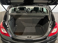 Opel corsa 1.4-16v cosmo, 1-kxh-05 - afbeelding 13 van  18