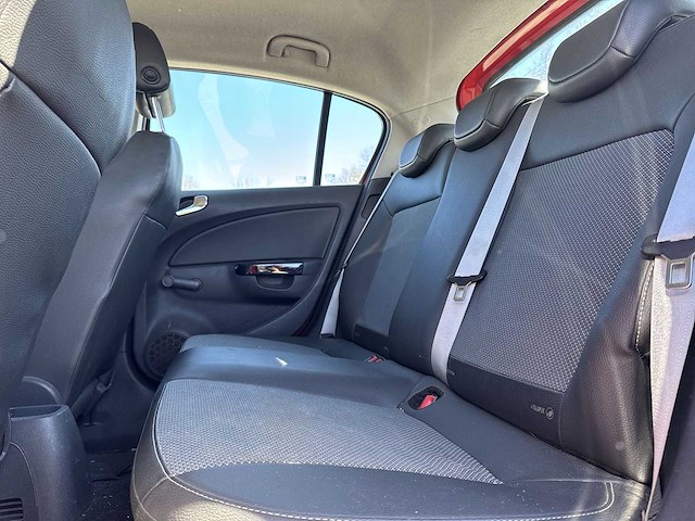 Opel corsa 1.4-16v cosmo 2007 | 28-tz-vk - afbeelding 2 van  21