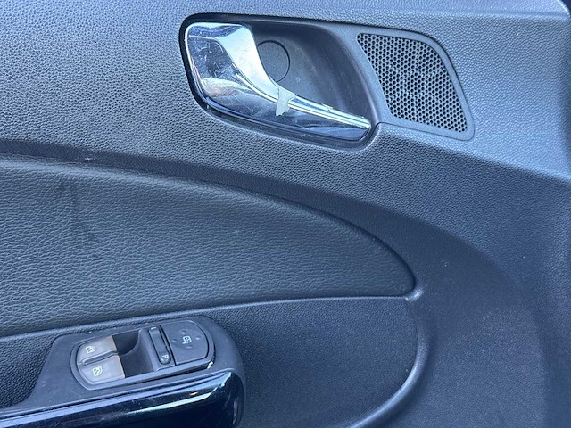 Opel corsa 1.4-16v cosmo 2007 | 91-tz-vk - afbeelding 2 van  28