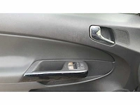 Opel corsa 1.4-16v cosmo, 95-ghd-8 - afbeelding 5 van  14