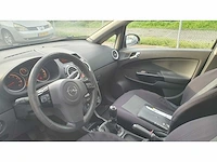 Opel corsa 1.4-16v cosmo, 95-ghd-8 - afbeelding 10 van  14