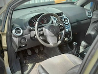 Opel corsa 1.4-16v cosmo , 97-gjh-9 - afbeelding 2 van  8