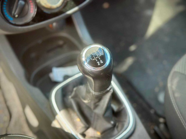 Opel corsa 1.4-16v cosmo , 97-gjh-9 - afbeelding 3 van  8