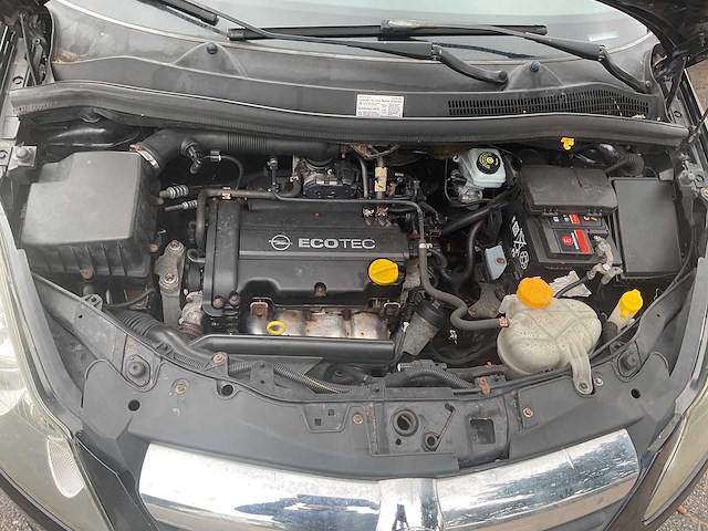 Opel corsa 1.4-16v edition opc personenauto - afbeelding 8 van  16