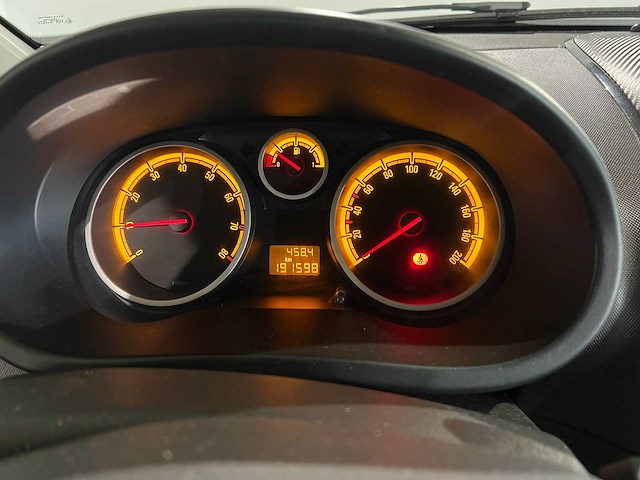 Opel corsa 1.4-16v edition, sz-865-l - afbeelding 3 van  16