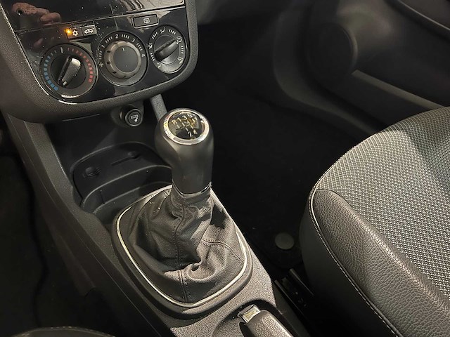 Opel corsa 1.4-16v edition, sz-865-l - afbeelding 6 van  16
