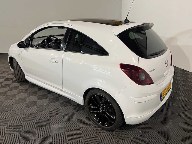Opel corsa 1.4-16v edition, sz-865-l - afbeelding 9 van  16
