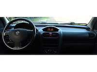 Opel corsa 1.4-16v elegance 2002 - afbeelding 3 van  18