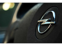 Opel corsa 1.4-16v elegance 2002 - afbeelding 4 van  18