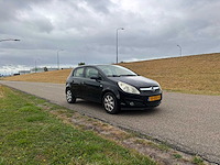 Opel corsa 1.4-16v enjoy | 18-kbd-4 i - afbeelding 4 van  9