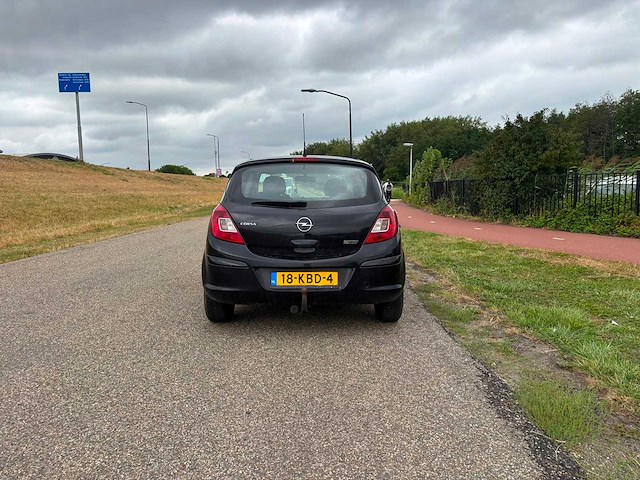 Opel corsa 1.4-16v enjoy | 18-kbd-4 i - afbeelding 9 van  9