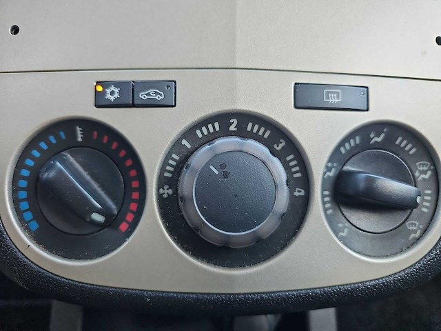 Opel corsa 1.4-16v enjoy 2007 | jb-464-x - afbeelding 5 van  12