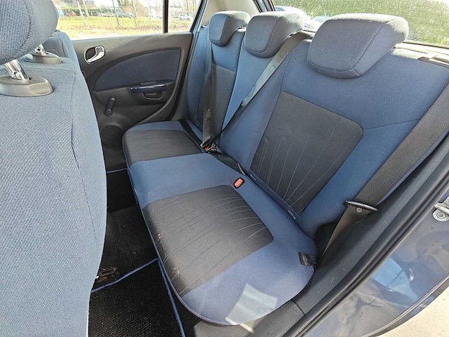 Opel corsa 1.4-16v enjoy 2007 | jb-464-x - afbeelding 11 van  12