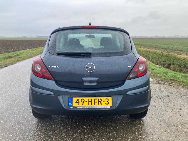 Opel corsa 1.4 16v enjoy, 49-hfr-3 - afbeelding 9 van  11