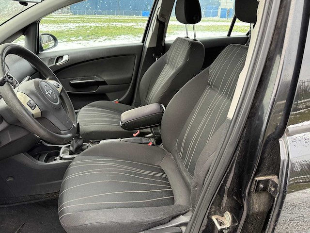 Opel corsa 1.4 16v enjoy, 95-gpx-5 - afbeelding 9 van  13