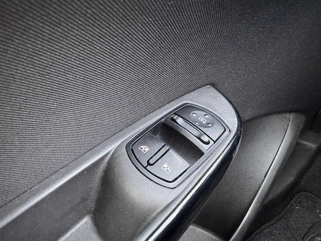 Opel corsa 1.4 color ed. , jl-160-b - afbeelding 2 van  13