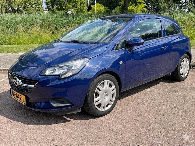 Opel corsa 1.4 edition,* hp-842-l - afbeelding 1 van  10