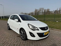 Opel corsa 1.4 turbo cosmo, zv-766-f - afbeelding 2 van  5