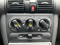 Opel corsa 1.4i gls 1996 | pv-jf-48 - afbeelding 5 van  32