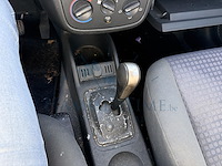 Opel corsa 1.4i xep 16v essentia easytronic 90 at, 2003 - afbeelding 6 van  25