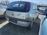 Opel corsa 1.4i xep 16v essentia easytronic 90 at, 2003 - afbeelding 20 van  25
