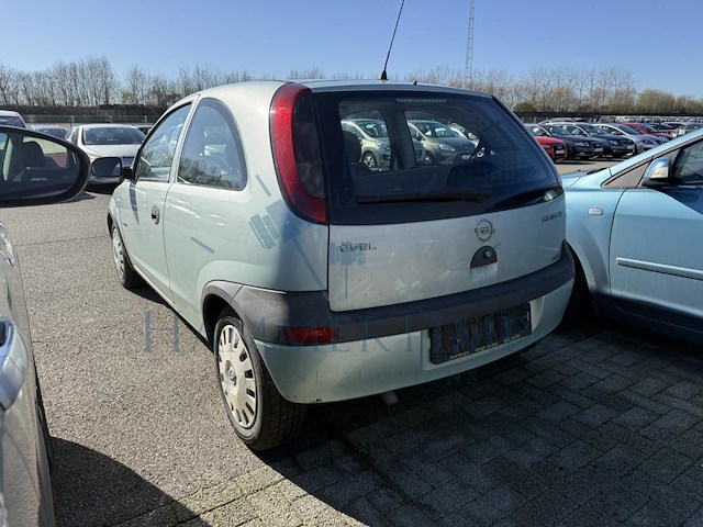 Opel corsa 1.4i xep 16v essentia easytronic 90 at, 2003 - afbeelding 22 van  25