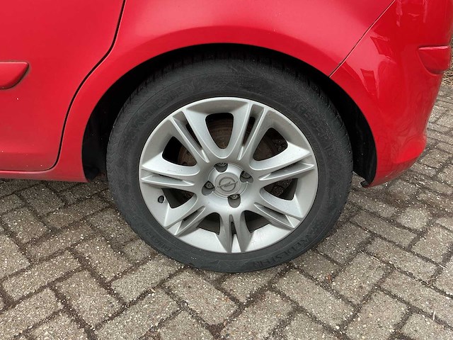 Opel corsa 82-xb-lv - afbeelding 4 van  7