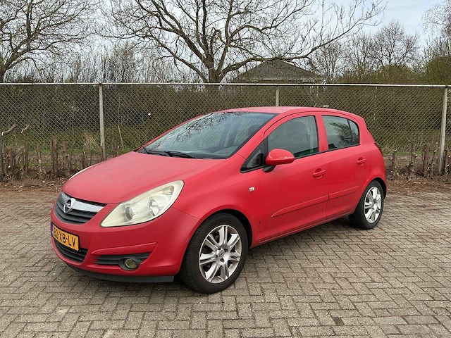 Opel corsa 82-xb-lv - afbeelding 6 van  7