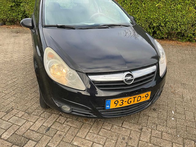 Opel corsa 93-gtd-9 - afbeelding 23 van  31